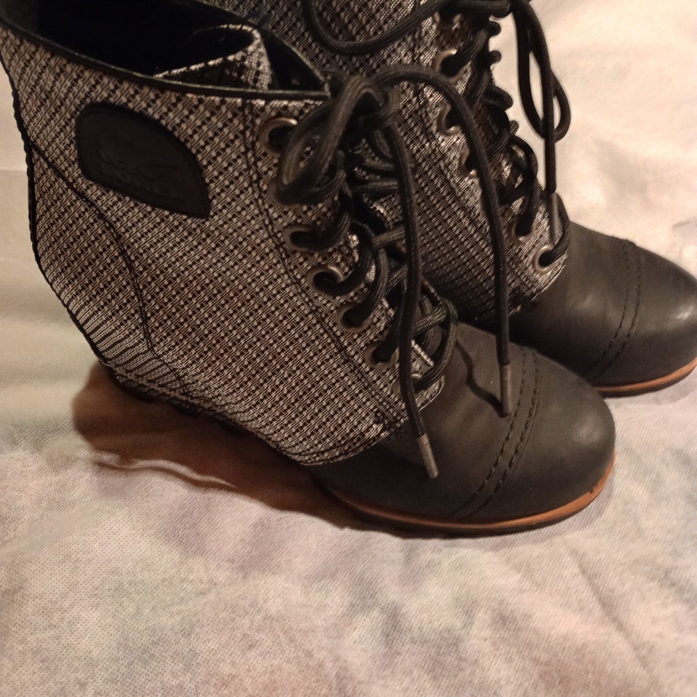 Sorel Black and White Lace-Up Ankle Wedge Booties